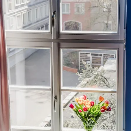 Blue House & Jacuzzi アパート *