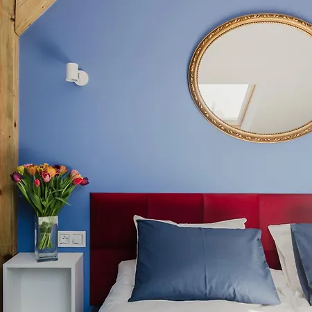 Blue House & Jacuzzi アパート *