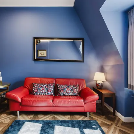 Blue House & Jacuzzi アパート *