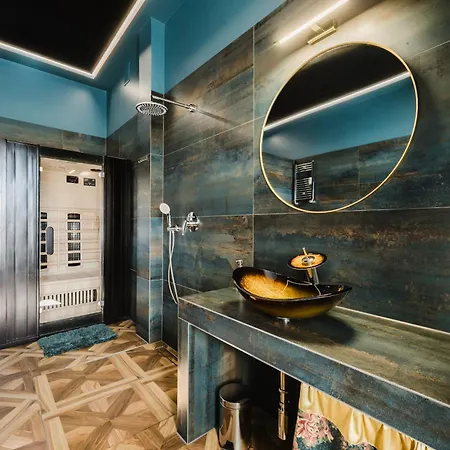 Apartment Blue House & Jacuzzi *