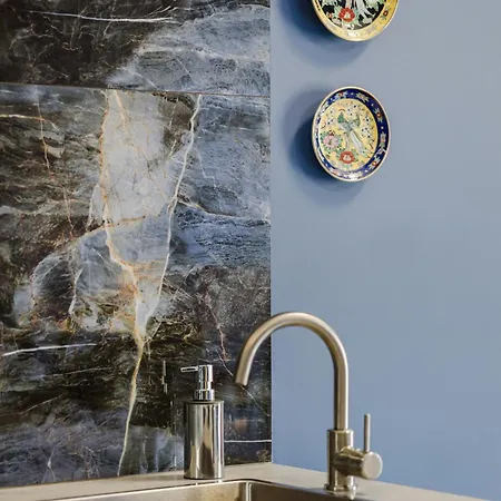 Blue House - Kramm Apartment *