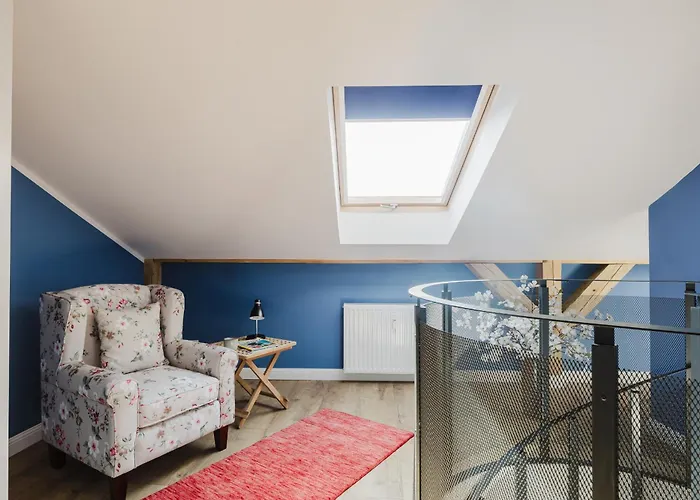 Апартаменты Blue House & Jacuzzi *