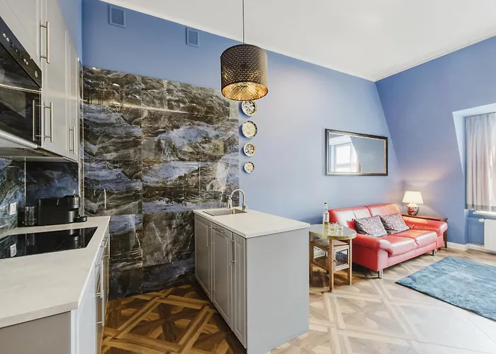 Apartment Blue House & Jacuzzi